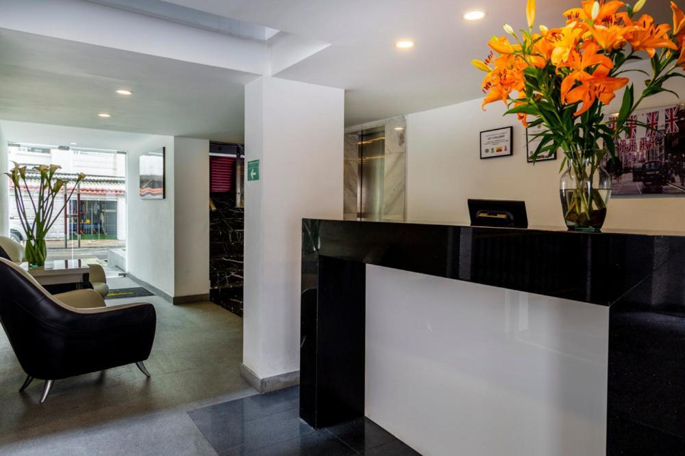 Apartasuite Edificio Monir Богота Экстерьер фото